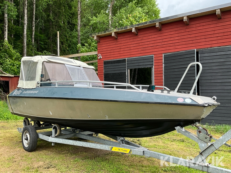Styrpulpet Buster L Crosswave med Yamaha 50hk  4-takt