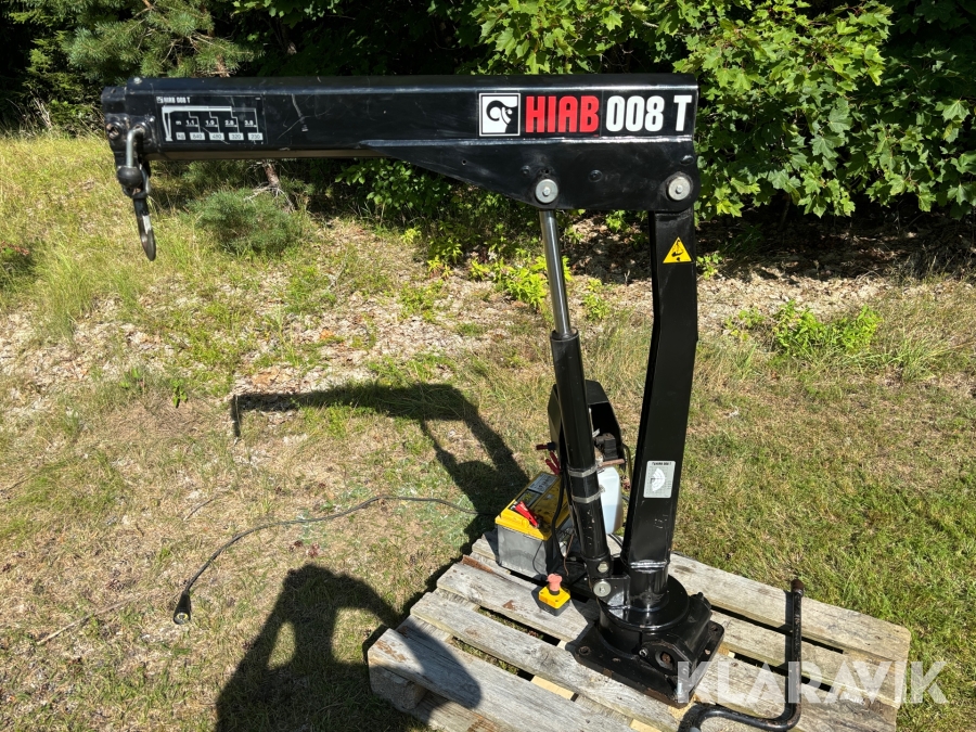 Kran Hiab 008T med pump och behållare