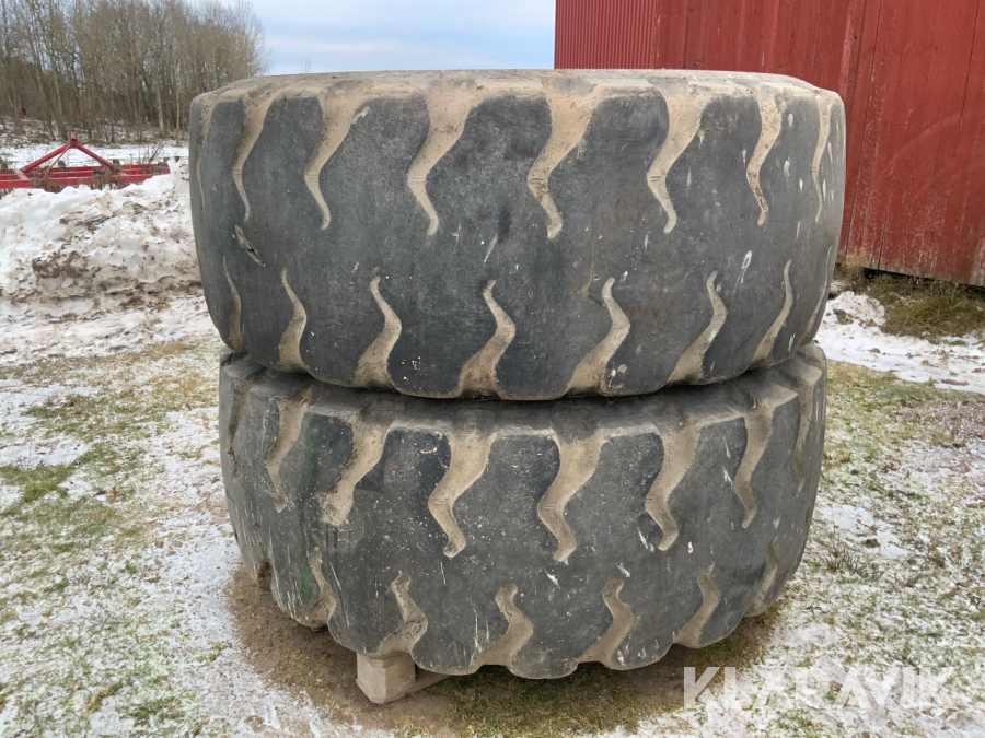 Entreprenaddäck Bridgstone 23.5R25 /2st