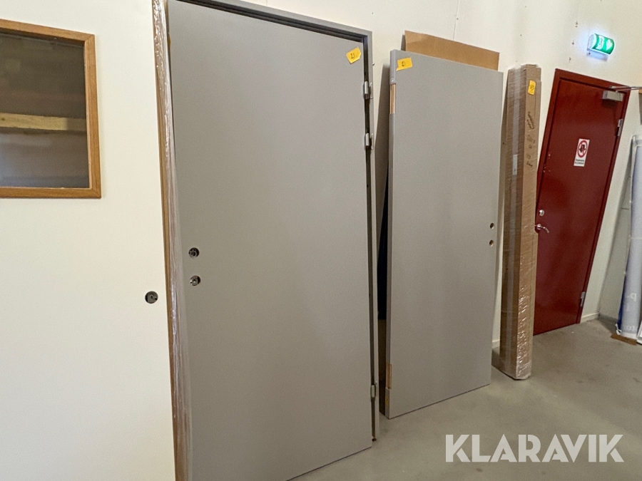 Innedörr och pendeldörr Swedoor 10x21 2 st