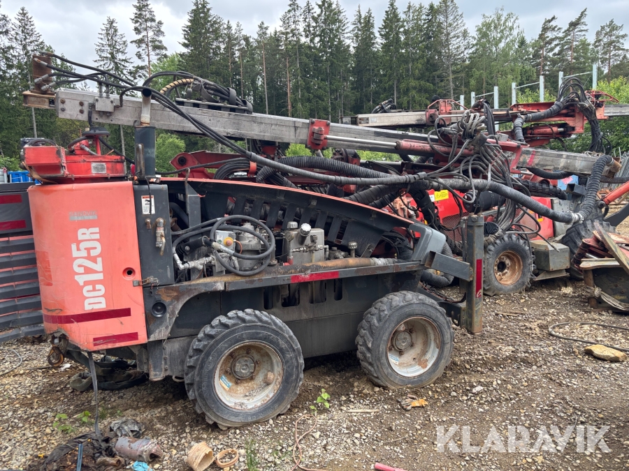 Borr och borrvagn Sandvik DC12