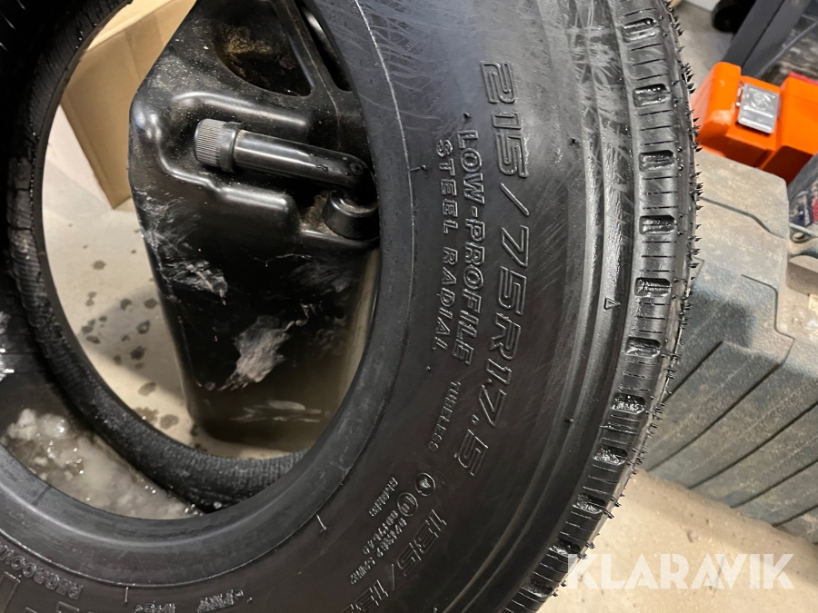 Lastbilsdäck 1st Falken, Trollhättan, Klaravik auktioner