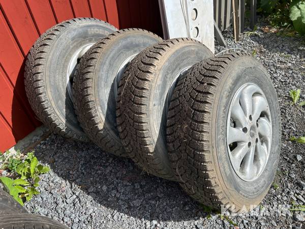Vinterdäck Nordman 235/70R16