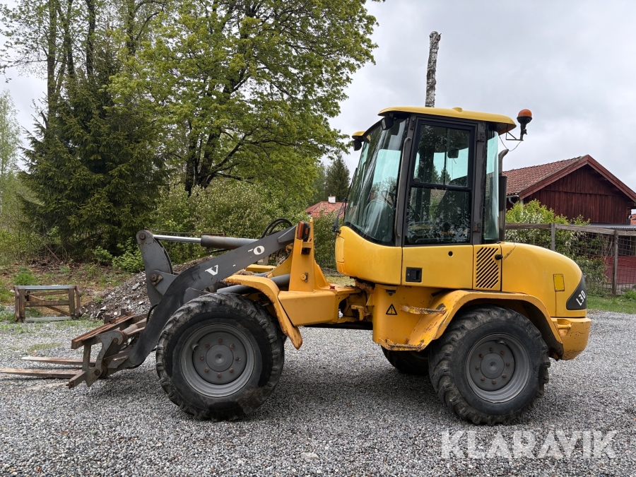 Hjullastare Volvo L30 med redskap