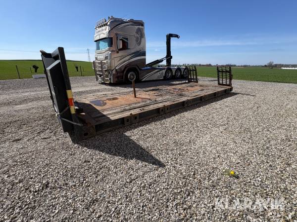 Lastväxlarflak/ Maskinflak Sisu