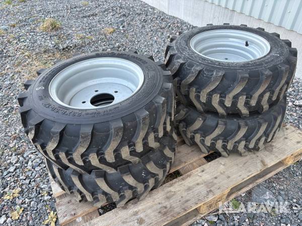 Entreprenadhjul Avant 423