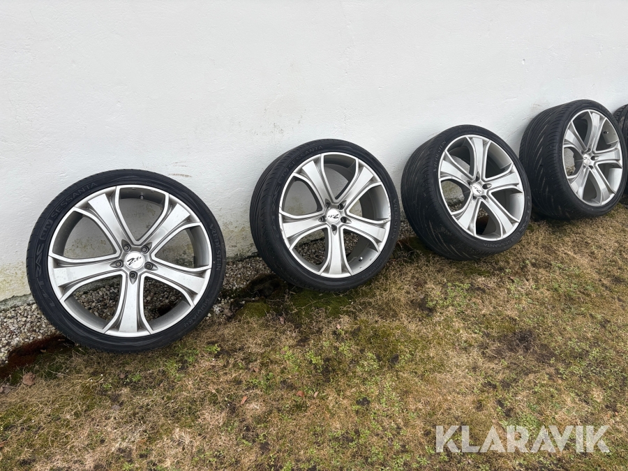 Sommardäck på aluminiumfälg Vredestein Ultra suv Sessanta 295/30ZR22 4st