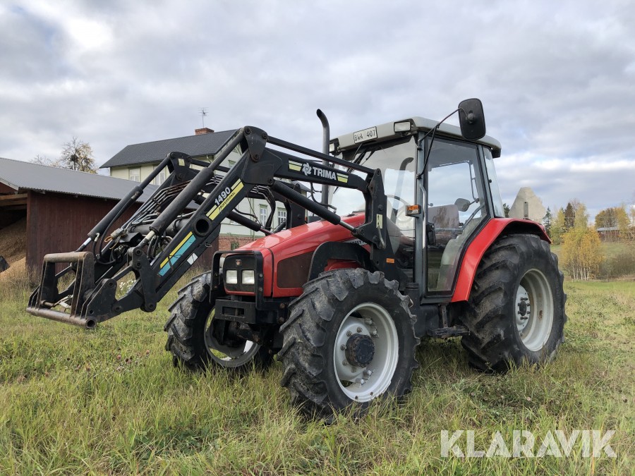 Traktor Massey Fergusson 4235-4