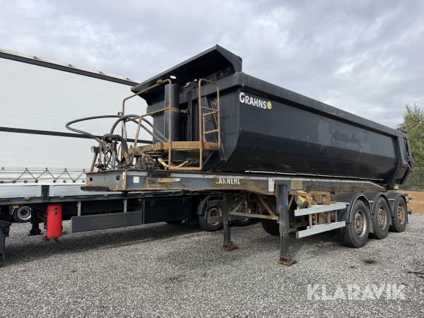 Släp Carnehl 3 axlad tipptrailer