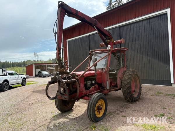 Traktor Volvo BM 400 skogsutrustad