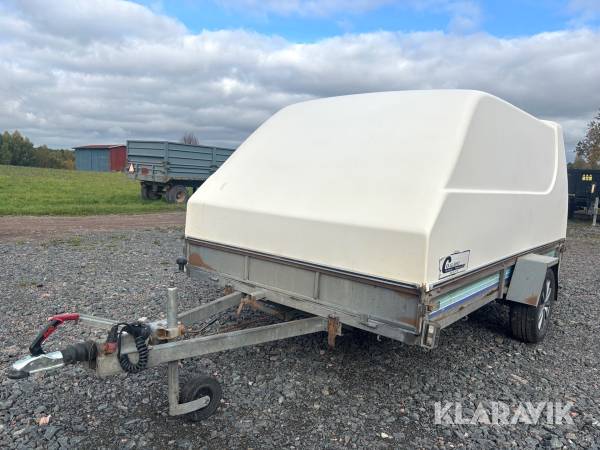 Tippsläp Rekotrailer T750 med kåpa