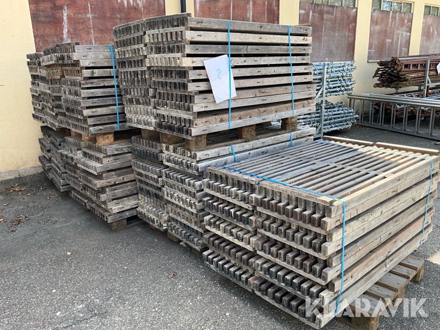 Trall 130st