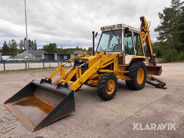 Grävlastare JCB 4CN-4 Turbo med flera tillbehör