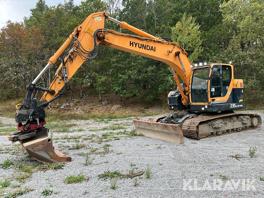 Grävmaskin Hyundai Robex 235 LCR-9A