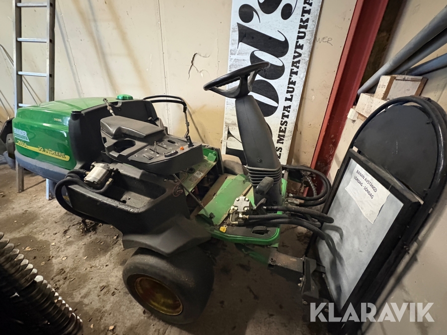 Greenklippare John Deere 2500A