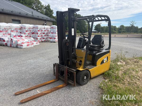 Gaffeltruck CAT EP16NT