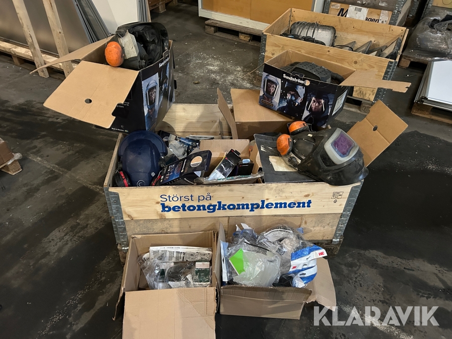 Svetshjälmar med friskluftsmasker Sundström / 3M batteripack