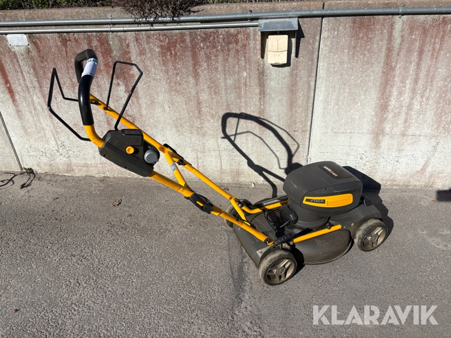 Gräsklippare Stiga MCS 470 ATR med 2st nya batterier