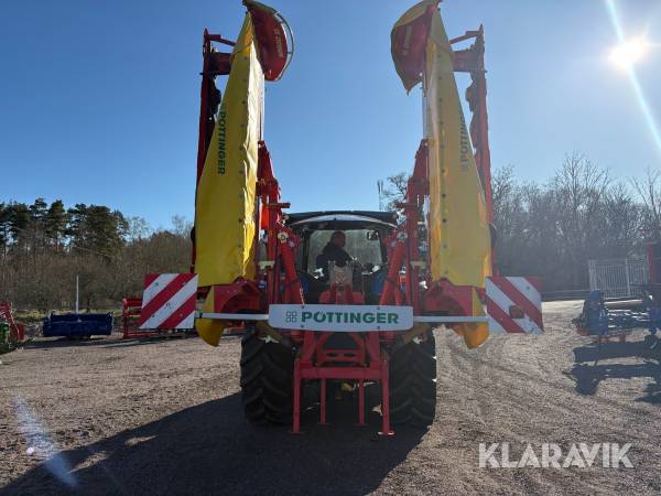 Butterfly Pöttinger Novacat X8