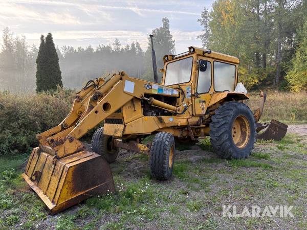 Traktorgrävare Hymas 474 med redskap