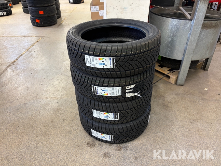 Däck Good Year Ultragrip Performance+ 235/50r20 4st