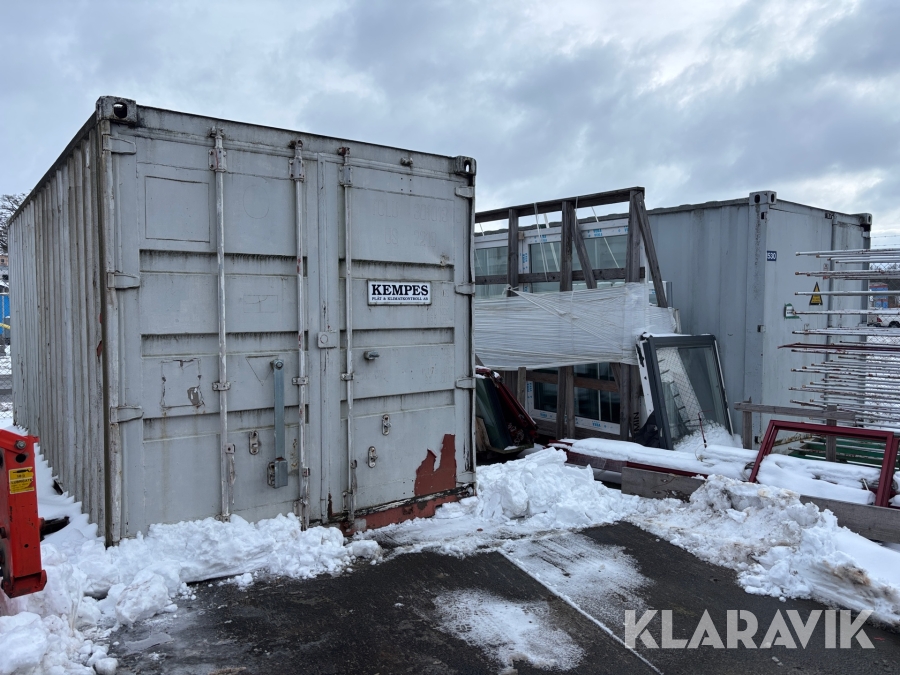 Container 6 fot - 2 st med Diverse Ventilationsrör och böjar