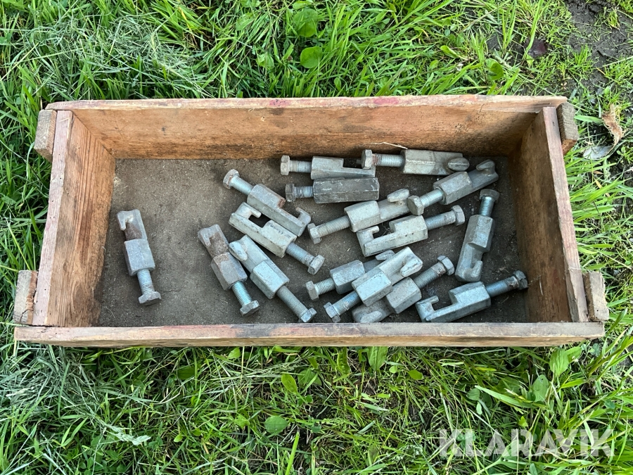 Krokmutter till  Dubbelmontage 16 st M16 PGM & Sävsjö