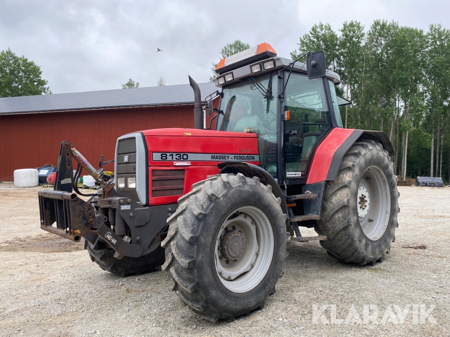 Traktor Massey Ferguson 8130