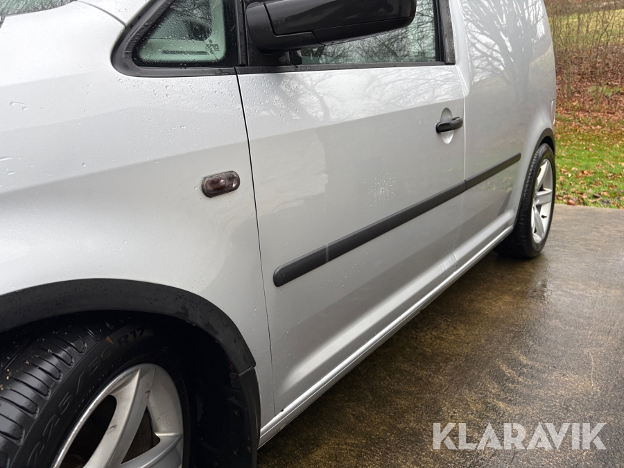 Skåpbil Volkswagen Caddy Nybesiktigad