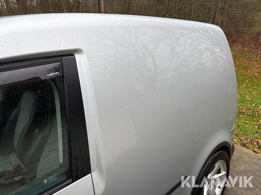 Skåpbil Volkswagen Caddy Nybesiktigad