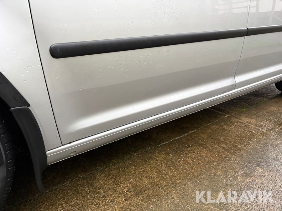 Skåpbil Volkswagen Caddy Nybesiktigad
