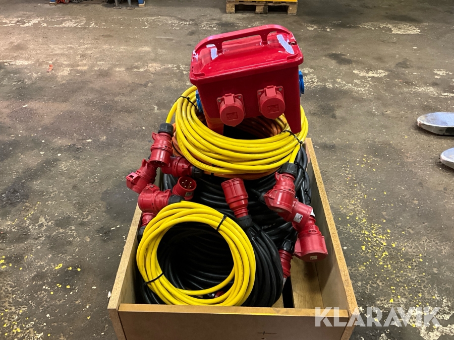 Kabel och 32a byggbox