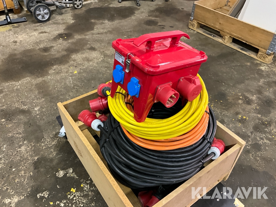 Kabel och 32a byggbox