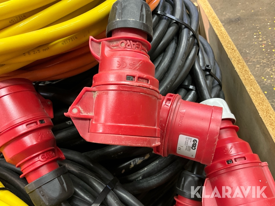 Kabel och 32a byggbox