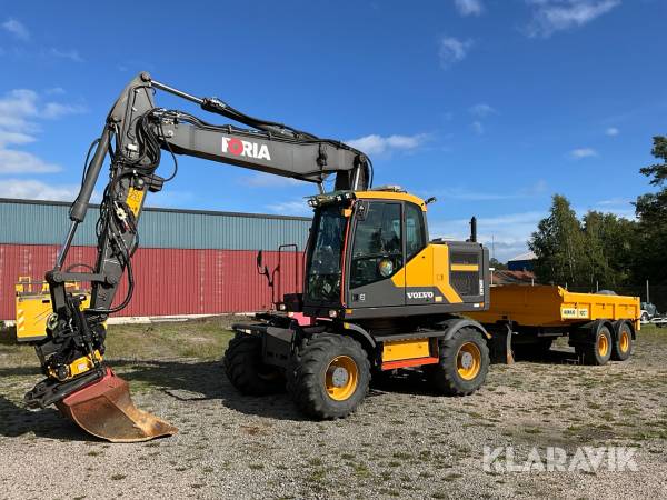 Grävmaskin Volvo Ew160E med vagn