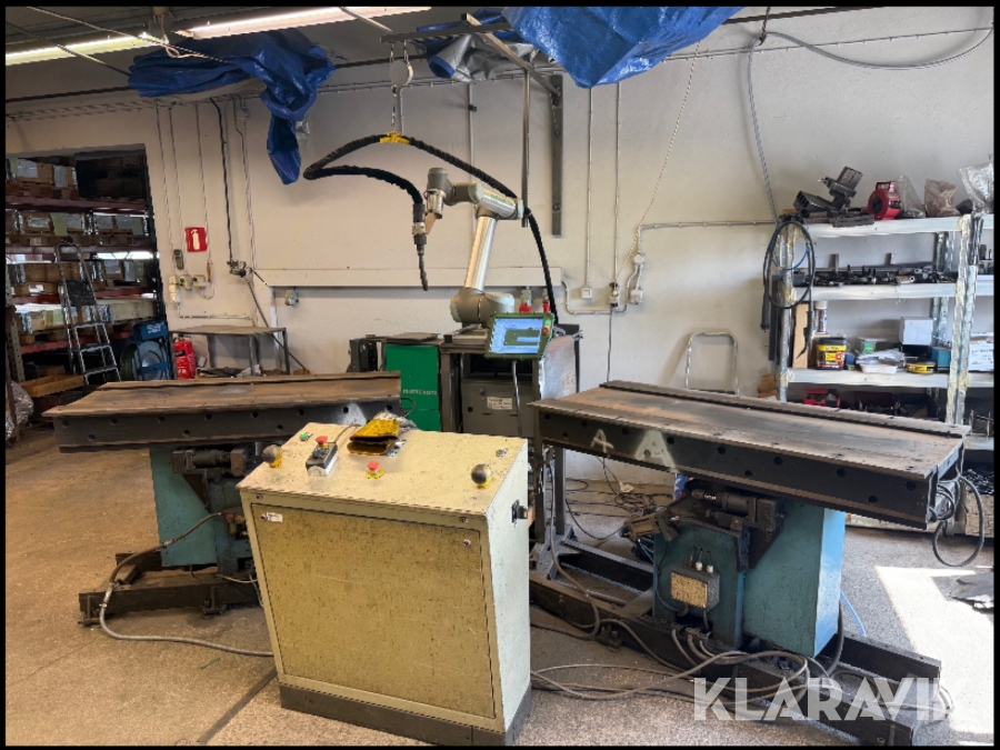 Svetsrobot Cowelder UR10 400C W PULS