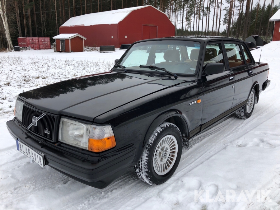 Volvo 240 GLT