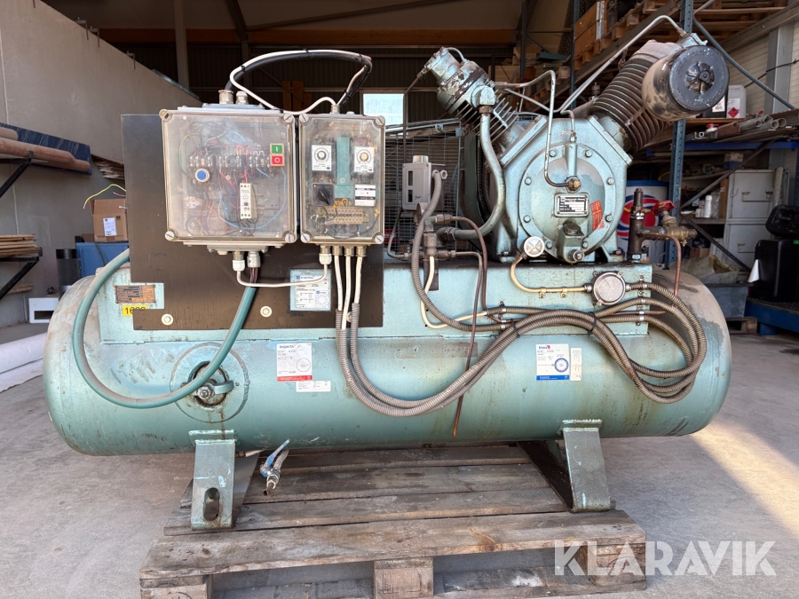 Kompressor Ingersoll-Rand Typ 30.  5&2,5x4 modell 7T 350L