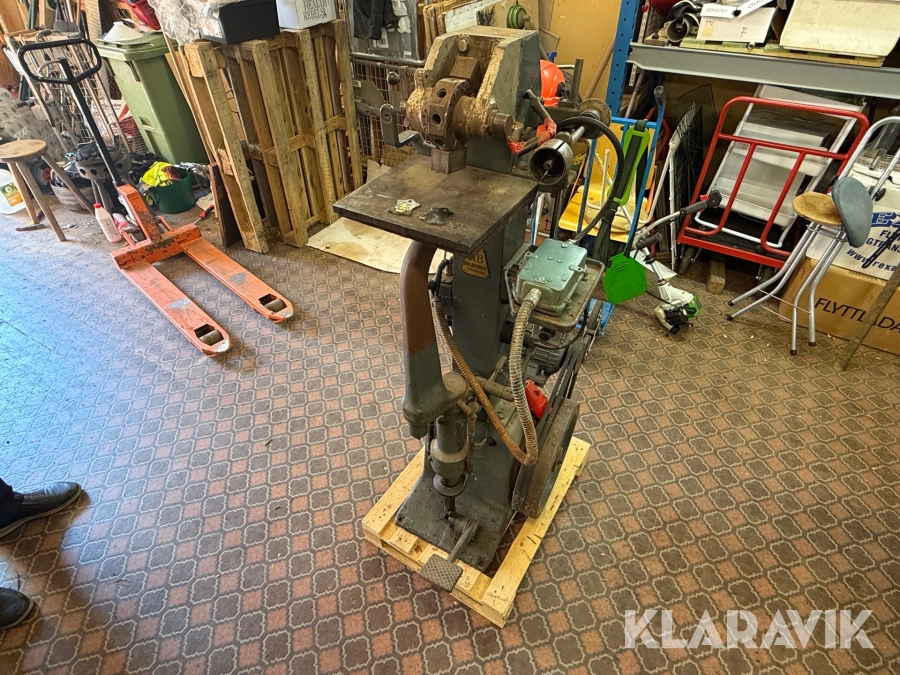 Hydraulpress/ märkningsmaskin med värme Schön