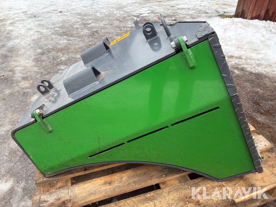 Stubbbehandlingstank John Deere med beröringsfri pump 