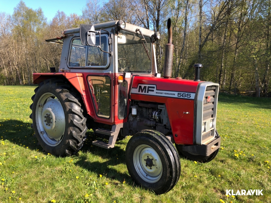 Traktor Massey Ferguson 565 