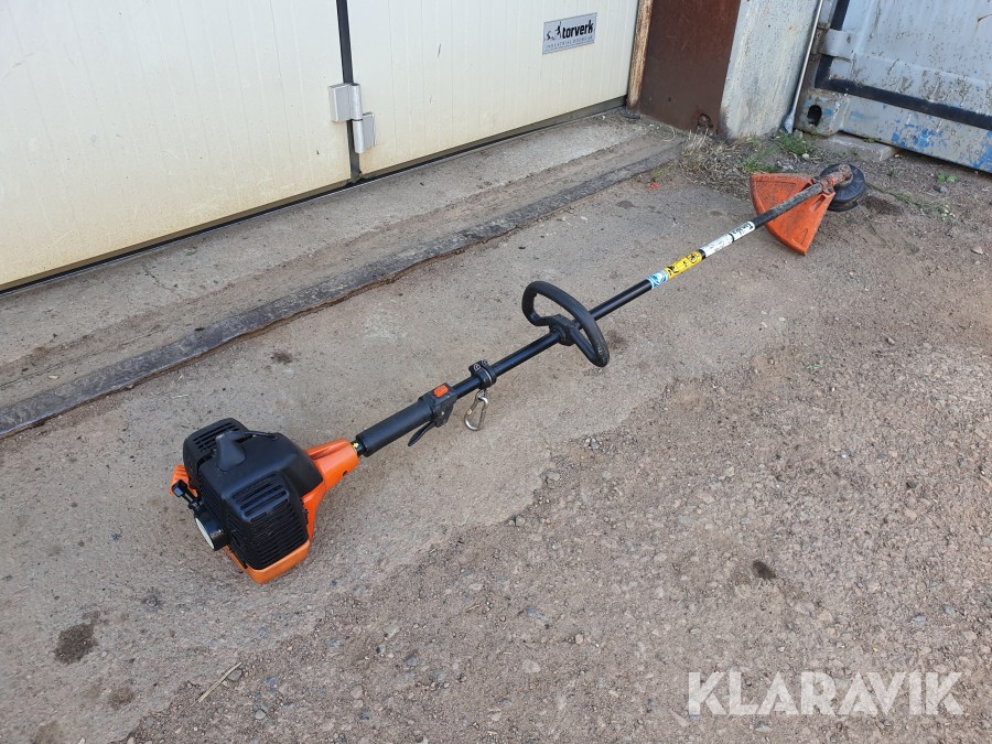 Bensindriven grästrimmer Tanaka 