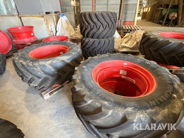 Dubbelmontage Michelin 600/65 R34 2st