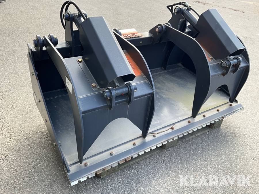 Gripskopa med bobcat fäste