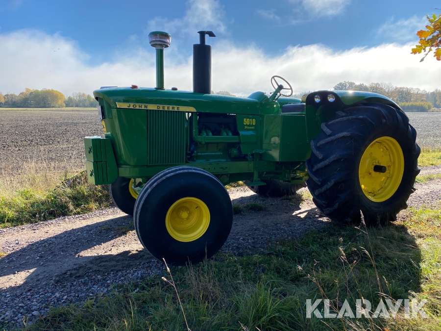 Veterantraktor John Deere 5010