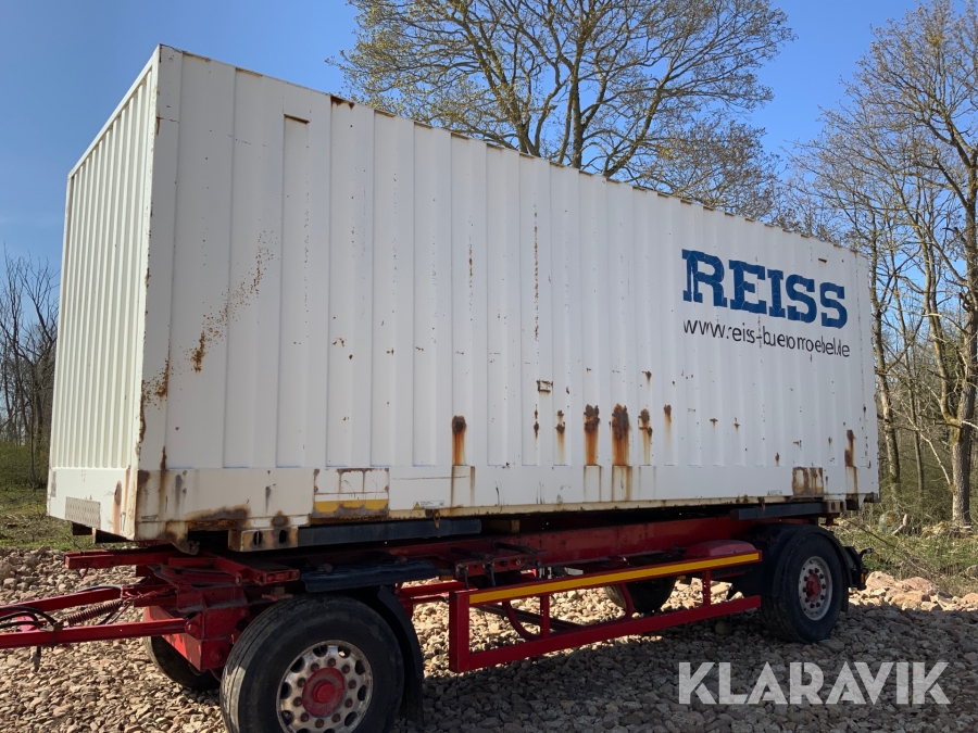 Container / sjöfartscontainer