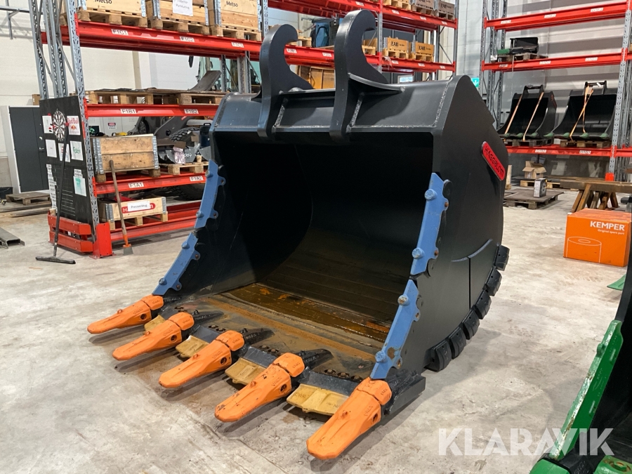 Bergskopa Häggblom 4,7m3 SMP155 R50