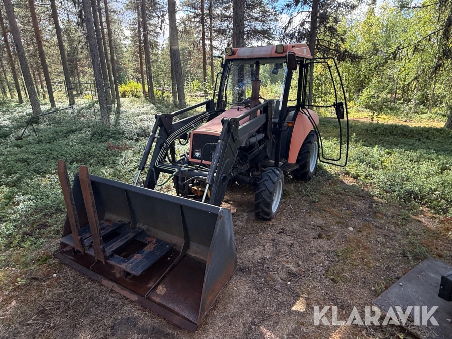 Traktor MTZ 320 A