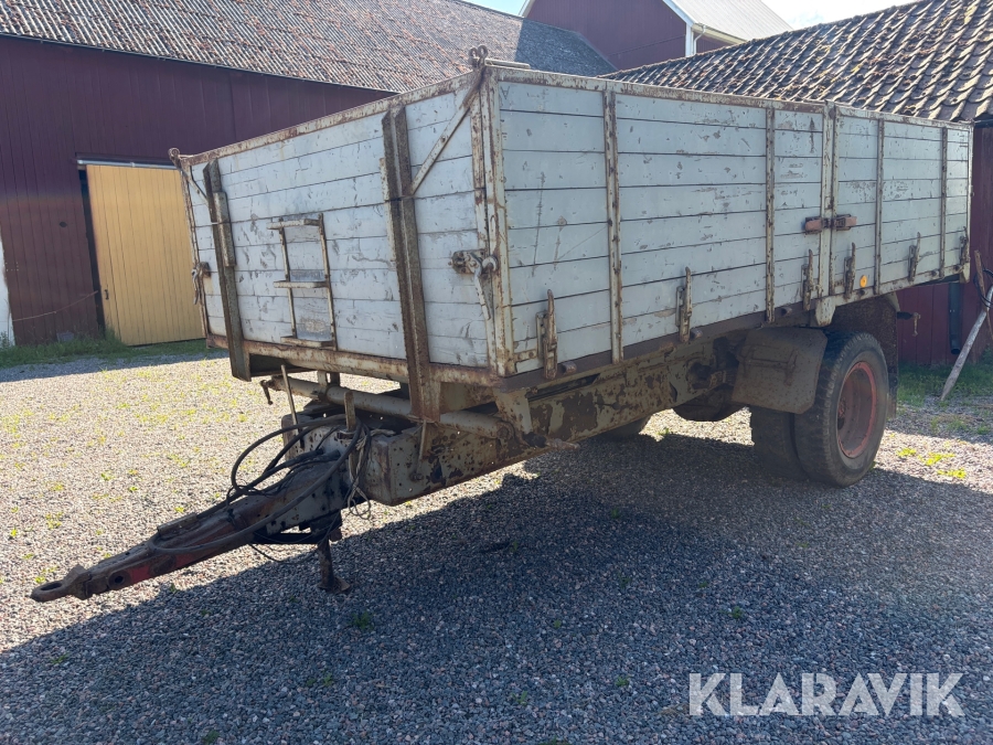 Traktorkärra