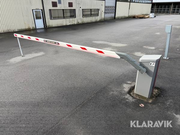 Automatiska bommar Heras MHTM MicroDrive med kvittoläsare